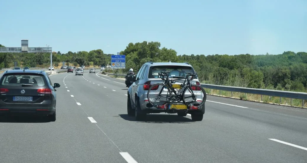 Partir en déplacement pour un événement cycliste : comment transporter son vélo