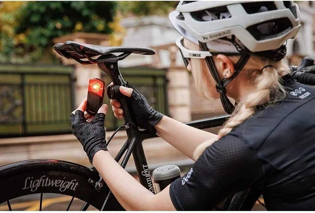 Test du Bryton Gardia R300L : la vraie alternative au Garmin Varia à moins de 100 € ?